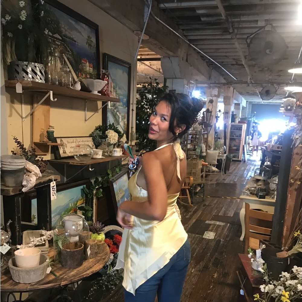 Yellow Flutter Backless Tank Size Small - image 2